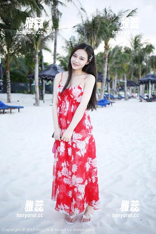 美媛馆 - 唐琪儿的最新泳装合集，谁说夏天只能看冰淇淋呢？来看点更bgm的。
