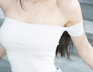 美媛馆 – 唐琪儿il旅拍图集：这作品，哈哈，只是不小心把我家衣柜搬出去了…
