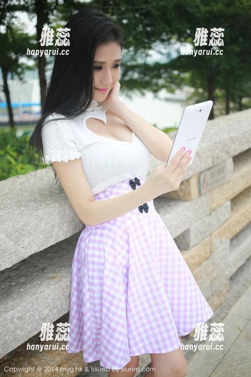 美媛馆-潘娇娇 美媛馆 - 潘娇娇的穿搭有个性,定制泳衣和图片强烈互动!