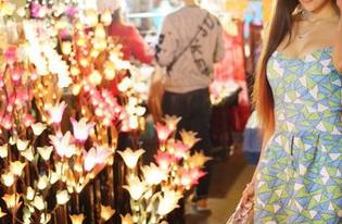 美媛馆 – 校园里的糯美子Mini：原图里有没有遗漏小黑板的尴尬？