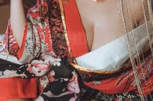 全套自闭颜球球吉他妹妹，我这下有理由天天不出门了！