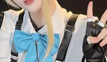 把花兮_honoka的制服套图放进你的“神奇资源”的小本本里！