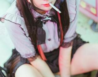 摆脱平淡，落落Raku的私房图集在SuccubusBar等你哦～