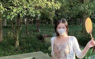 微密圈 – 精选软妹小九九内衣时刻：原图揭秘，谁说内衣不可以有表情？