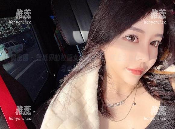 金希儿 微密圈 - 壁纸界的校服女神金希儿,穿上之后我也偷偷练习举着书本的姿势!