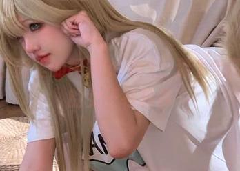 图片空间里的阿薰kaOri，那个定制造型的女王在等你