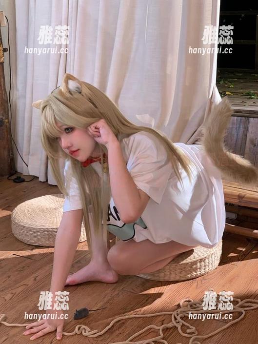 图片空间里的阿薰kaOri，那个定制造型的女王在等你