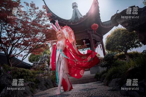 露儿大魔王 揭开露儿大魔王的私房图片,居然都是她的御姐内心戏