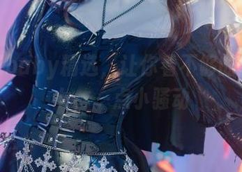 鹿八岁baby精选，让你看不够的堕落修女，一点小骚动